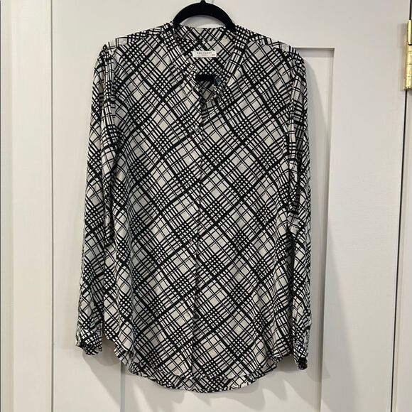 Equipment Black and White Plaid Button-Up Shirt, Size Medium - Picture 1 of 8